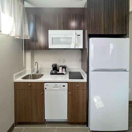 Mainstay Suites New York Exterior photo