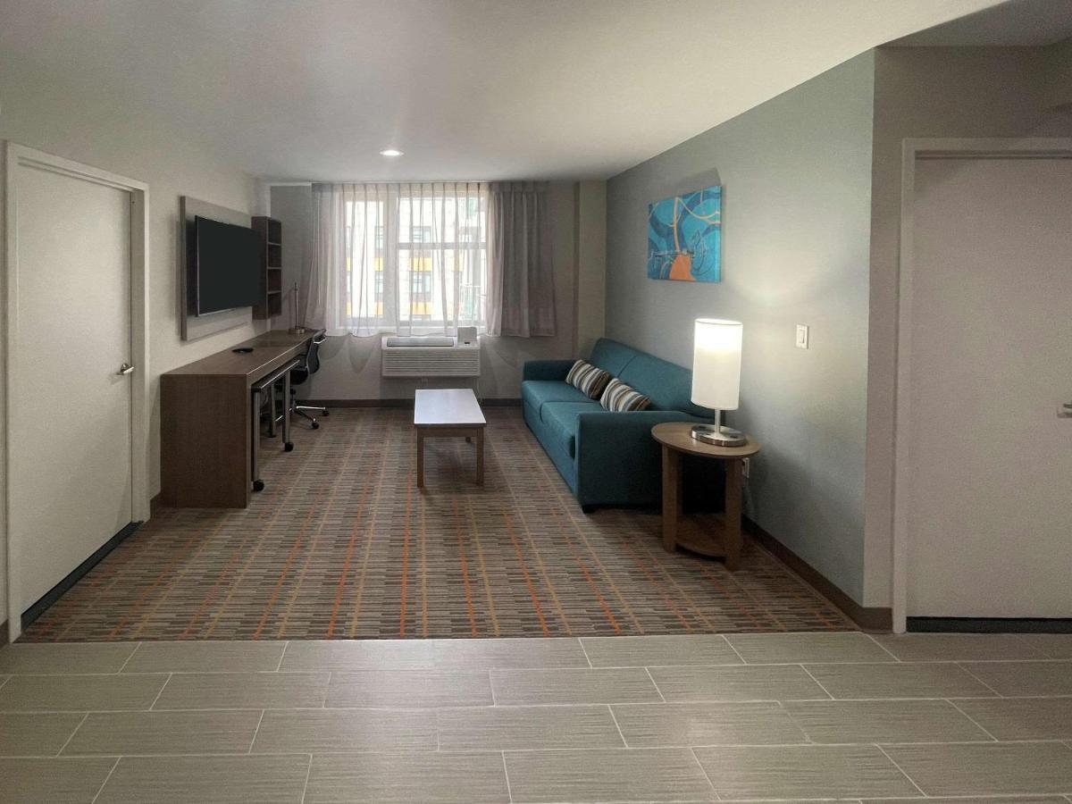 Mainstay Suites New York Exterior photo