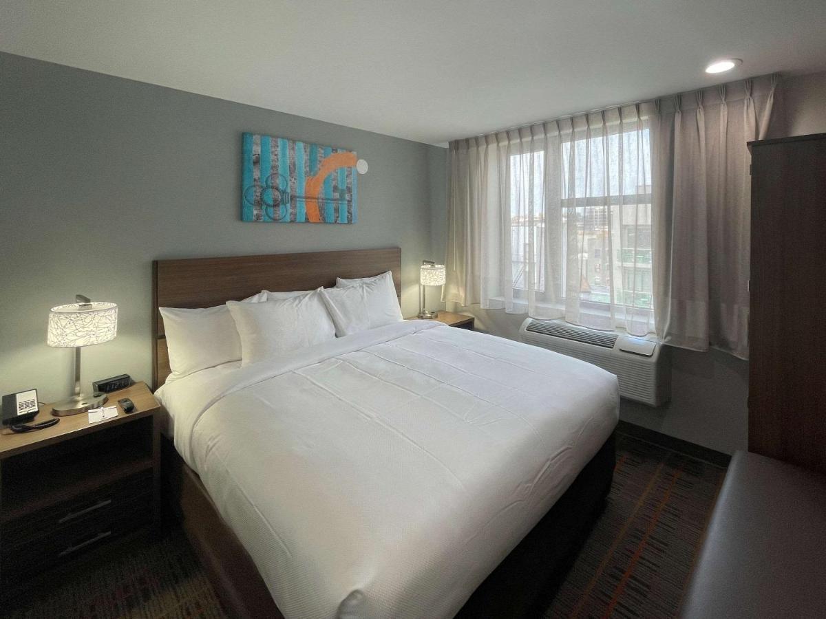 Mainstay Suites New York Exterior photo